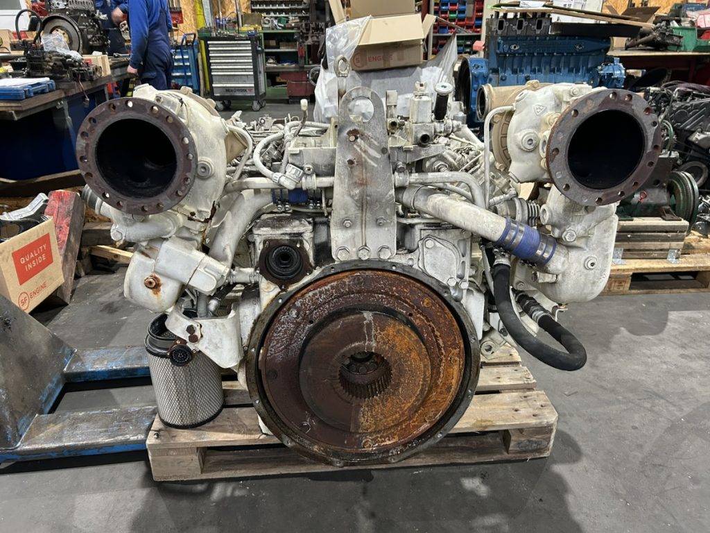 MAN Motor nach Sinkschaden MAN Motor nach Sinkschaden